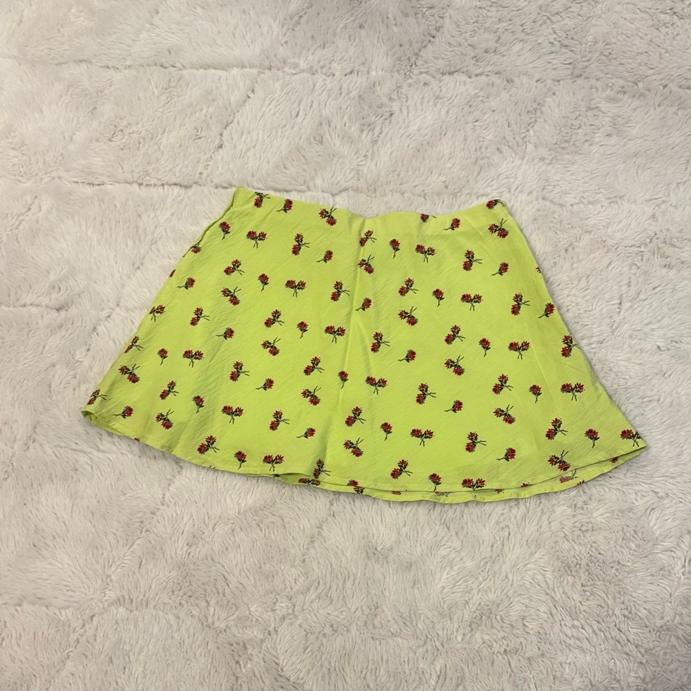 Urban Outfitters Floral Patterned Skirt Small